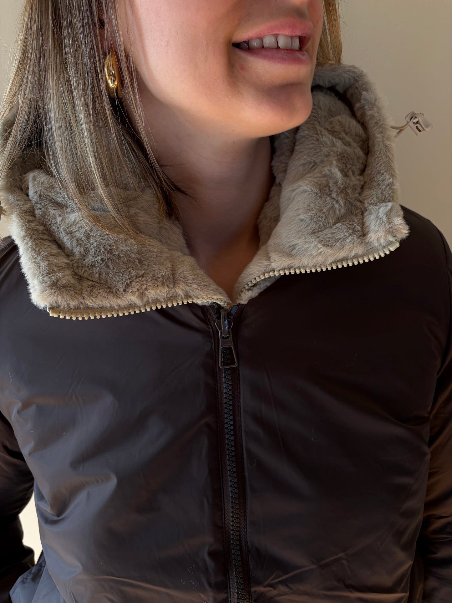 Capuche réversible doré