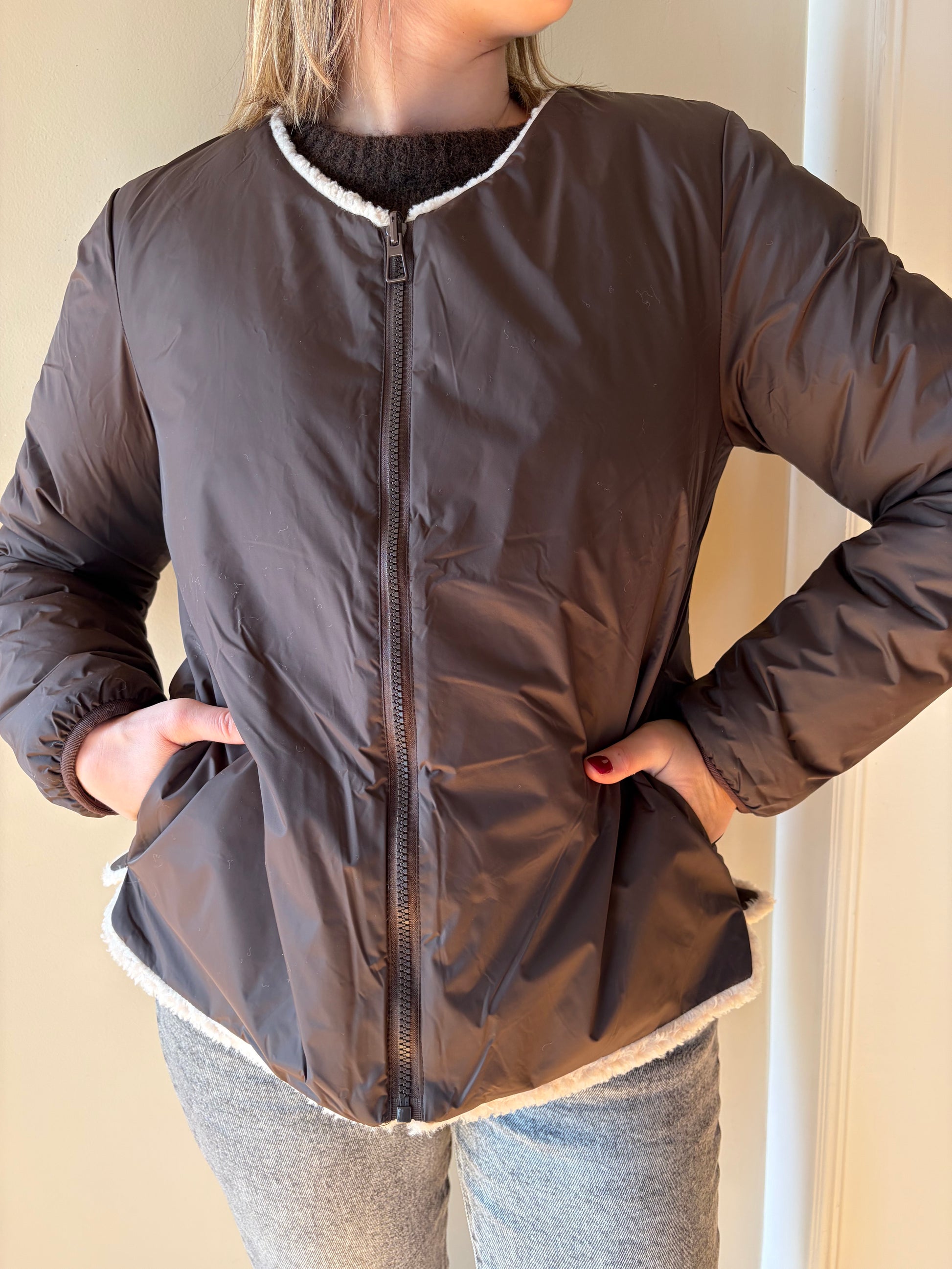 Doudoune réversible chocolat Sherpa ELAIS - Anemone Store