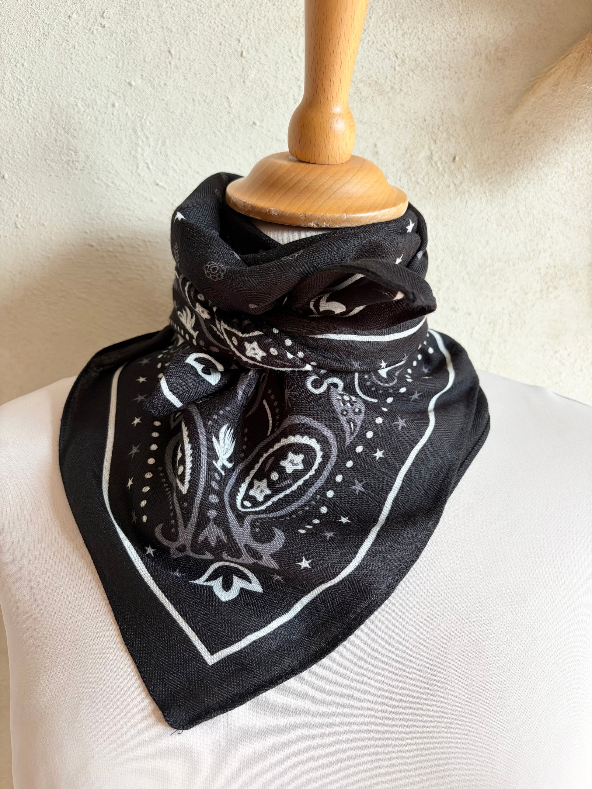 Foulard carré - Anemone Store