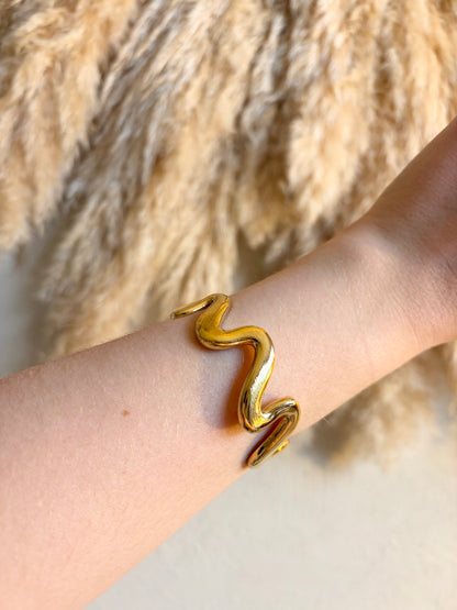 Manchette doré vague - Anemone Store