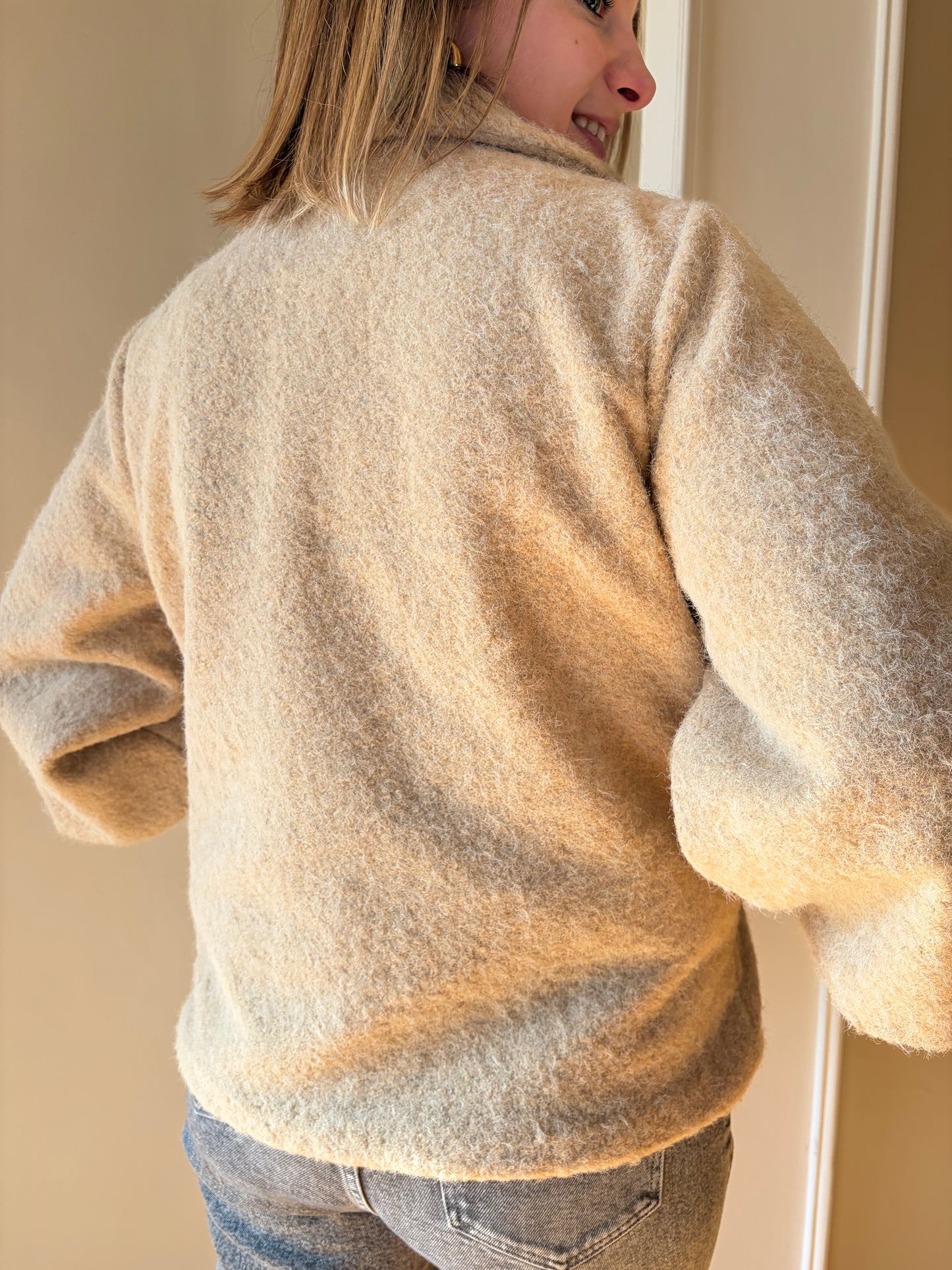 Veste laine bouillie boutons dorés OLGA - Anemone Store