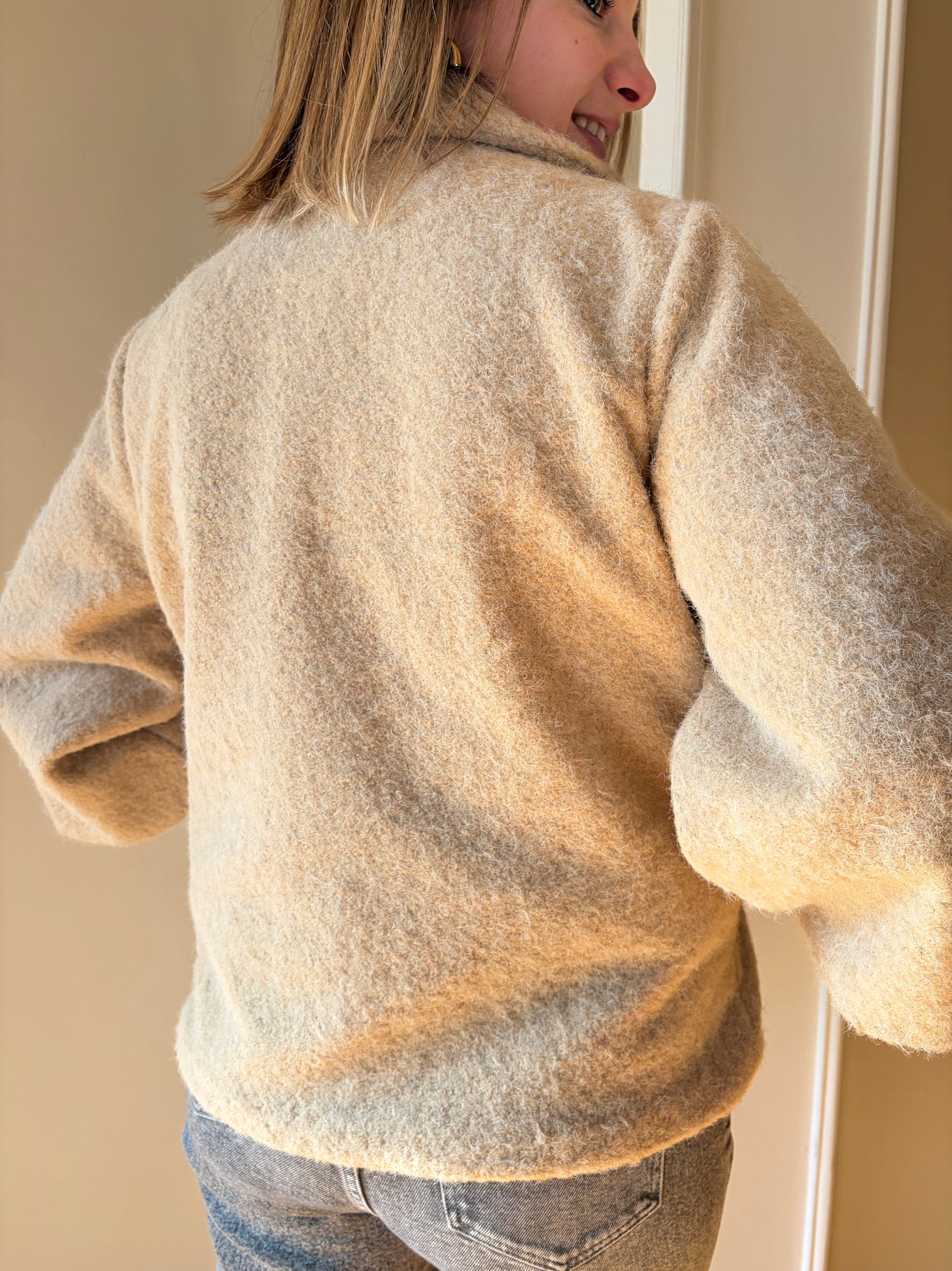 Veste laine bouillie boutons dorés OLGA - Anemone Store