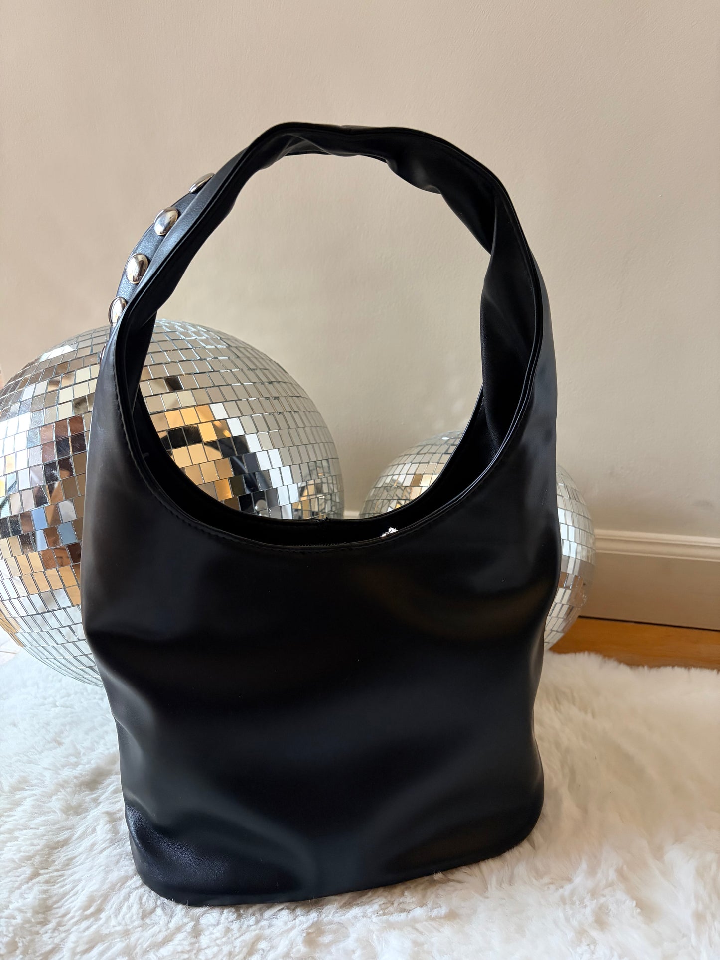 Sac sceau clouté LIVIA