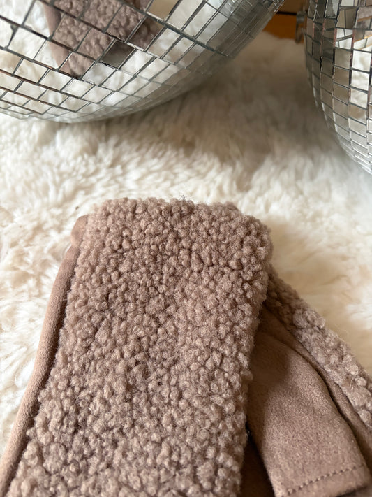 Mitaines sherpa taupe