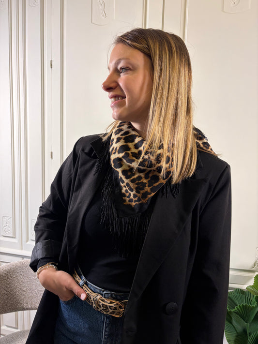 Foulard léopard franges