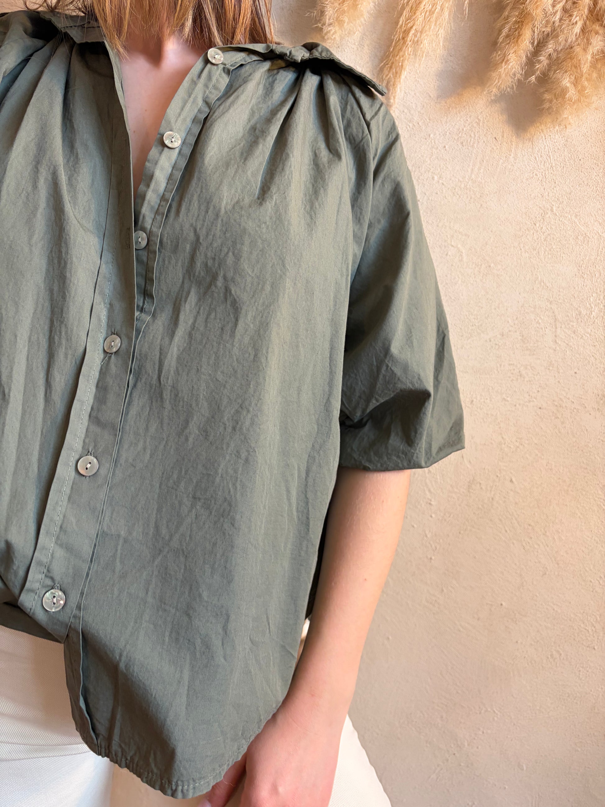 Chemise manches courtes AGLAE Kaki - Anemone Store