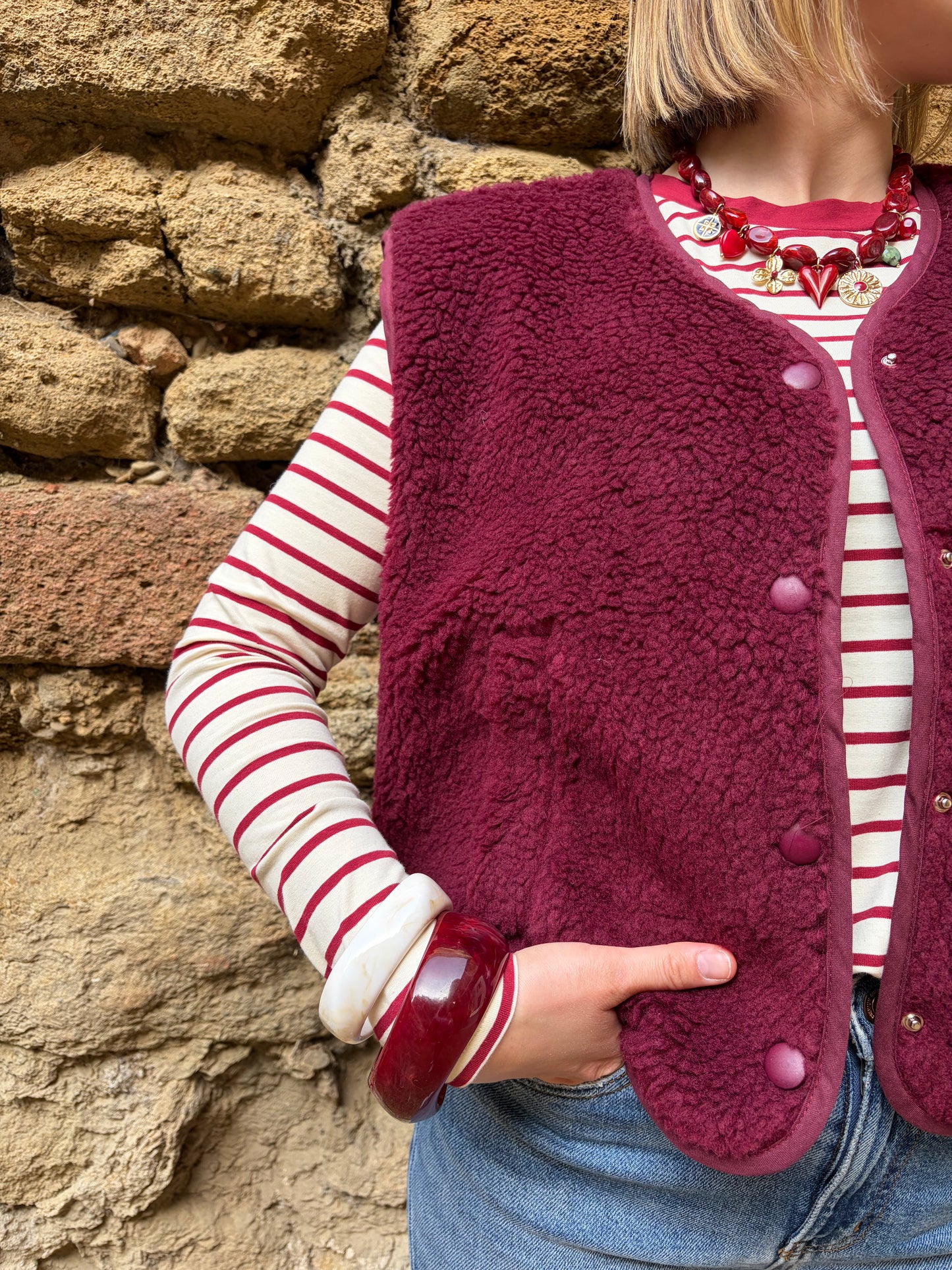 Veste sans manche bordeaux SASHA - Anemone Store