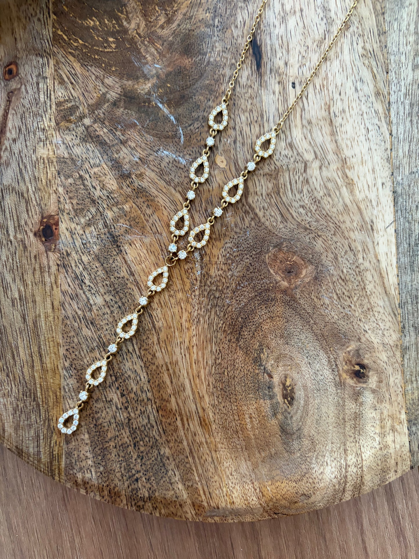 Collier cravate