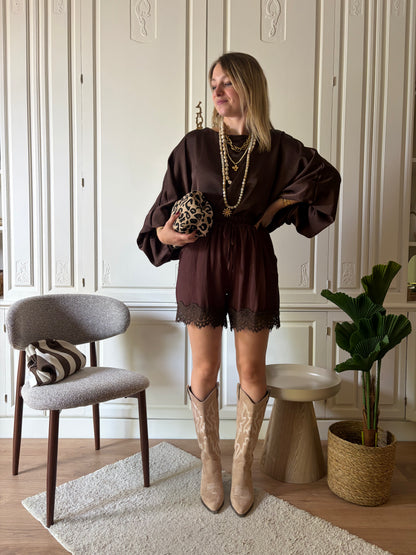 Short AVIE