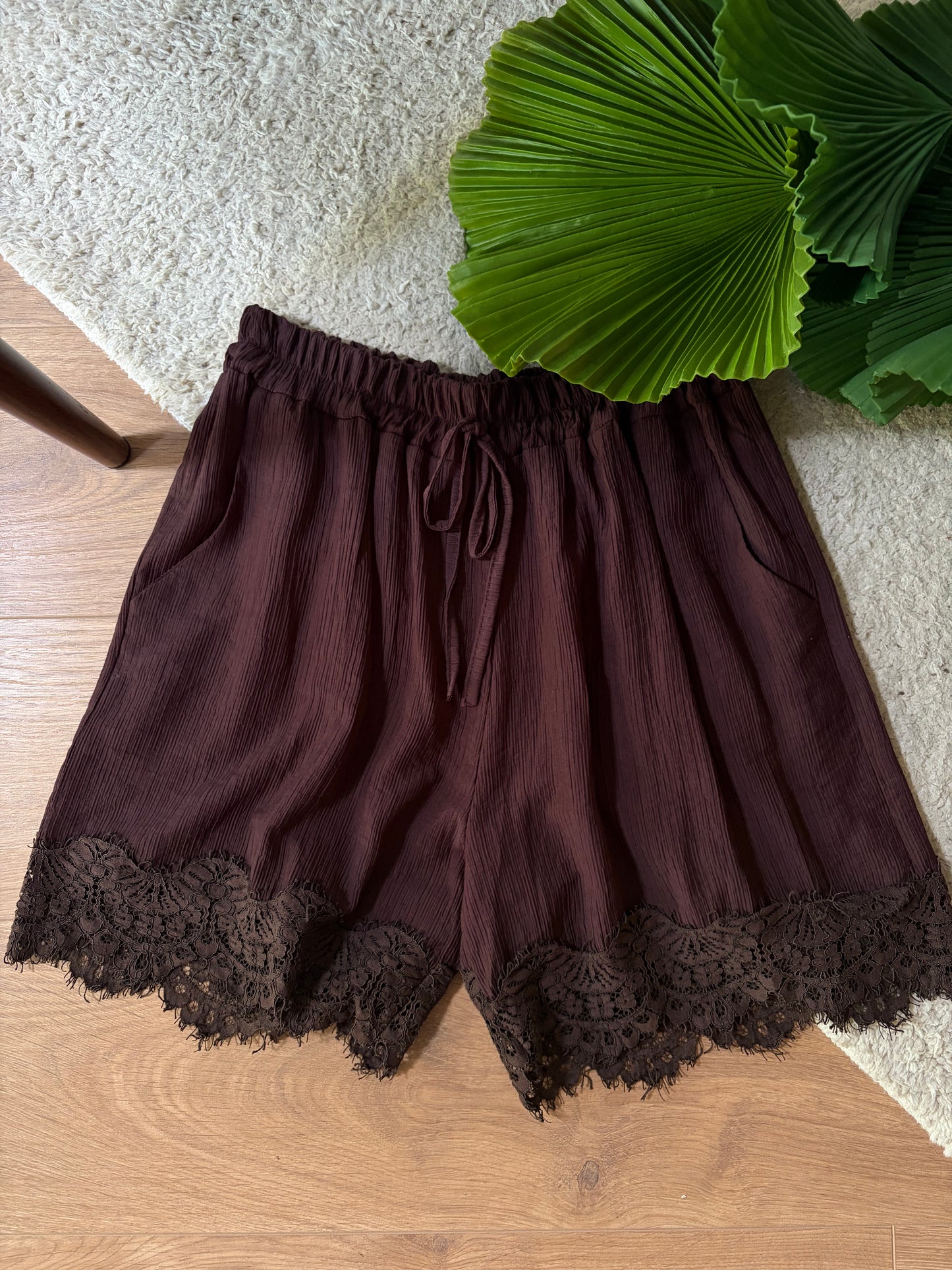 Short AVIE