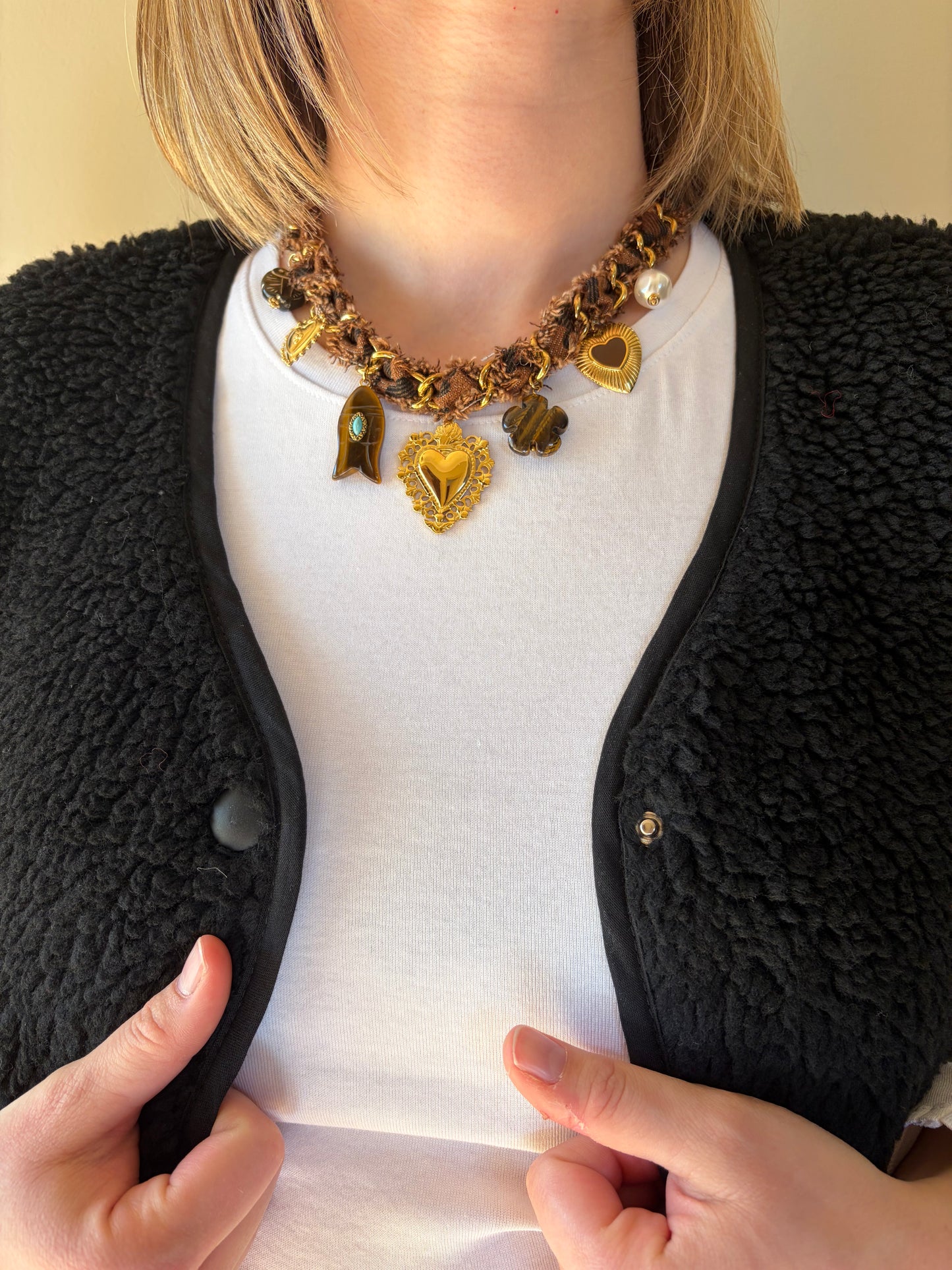 Veste sans manche noir SASHA