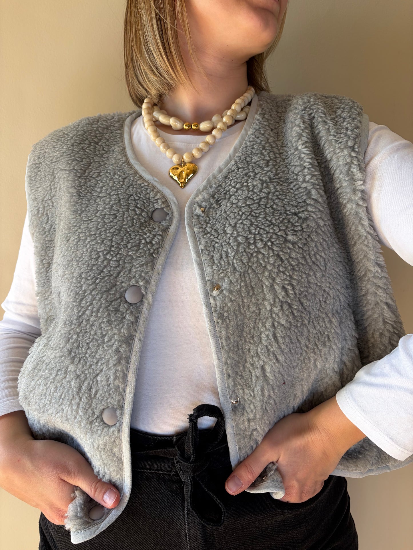 Veste sans manche grise SASHA