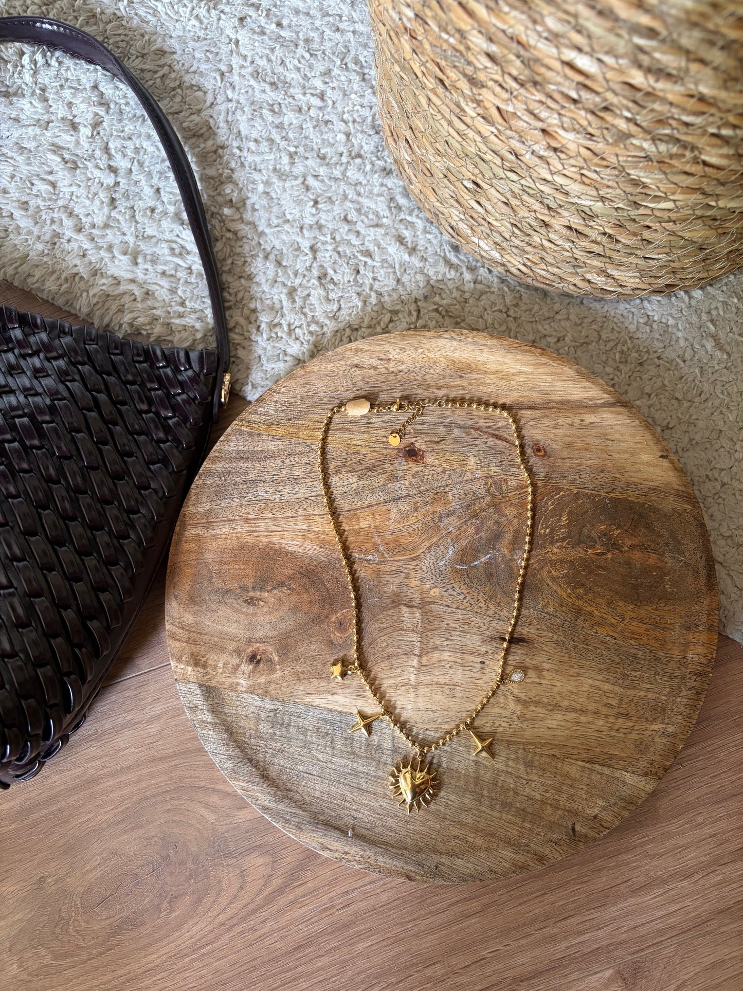 Collier doré